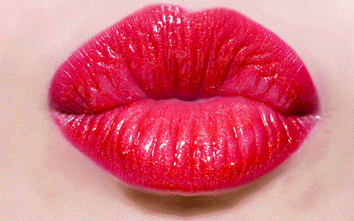 LIP BASTING - THE ULTIMATE HYDRATION FOR YOUR LIPS